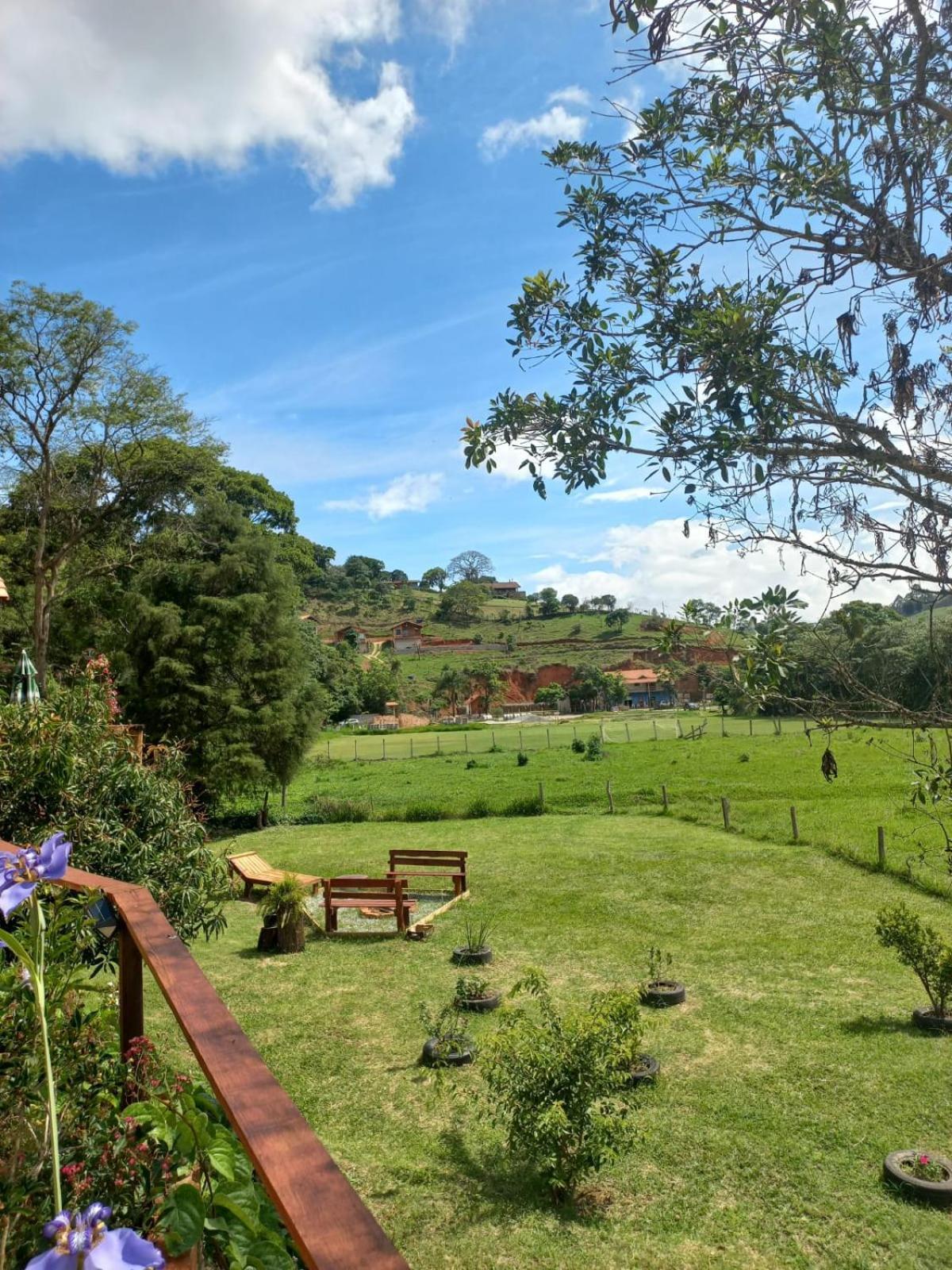 Chales Refugio No Campo Santo Antônio do Pinhal 外观 照片
